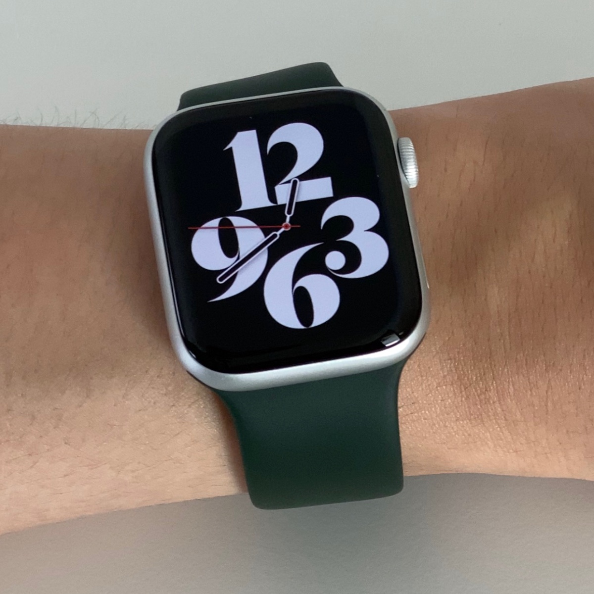 Apple Watch」のピンクゴールドに合うバンド10選！付け替えよう【2021 